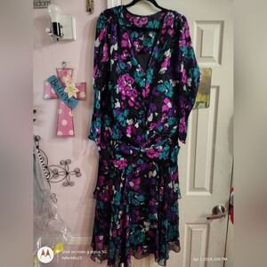 Vintage 1980s Designer Dress 100% Silk Anne Crimmins UMI COLLECTIONS Size 6 Med
